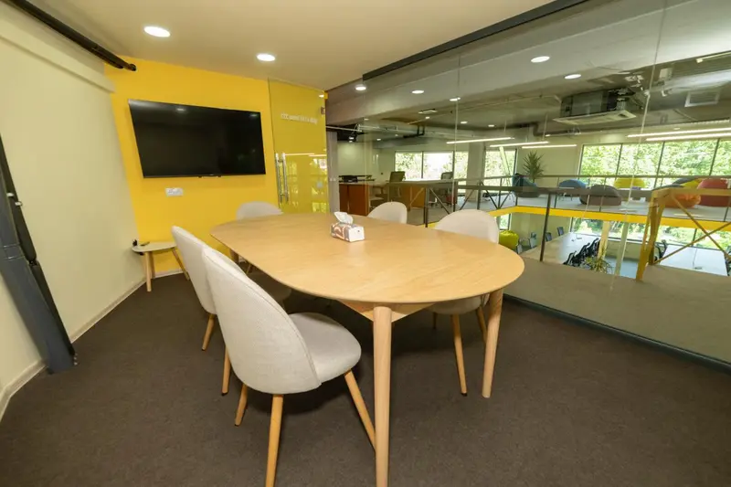 Mezzanine Meeting Room